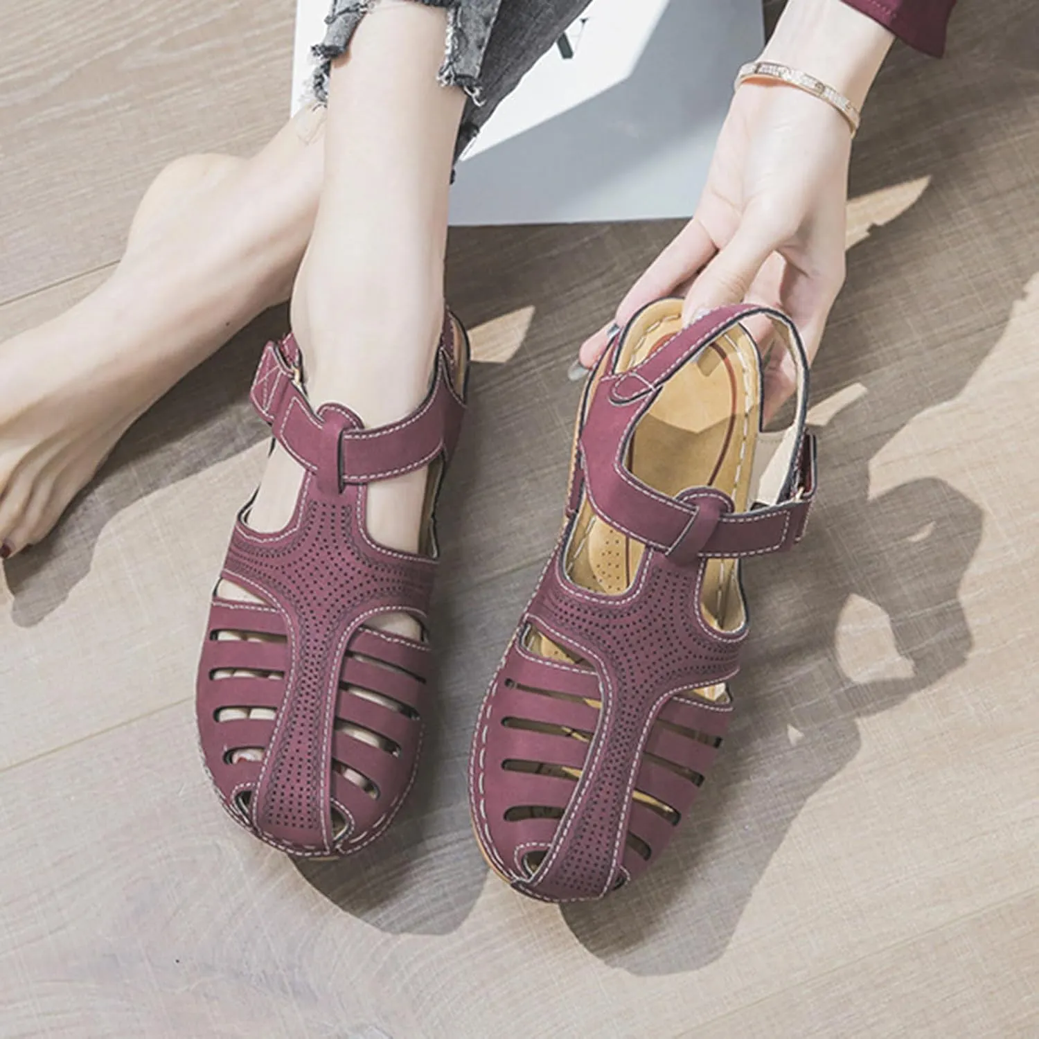 Gladiator Sandals for Women Orthopedic Closed Toe Non Slip Wedge Sandals Breathable Hollow Out Hook and Loop Fastener Slides Sandal Soft Cushion Wedge Walking Shoes
